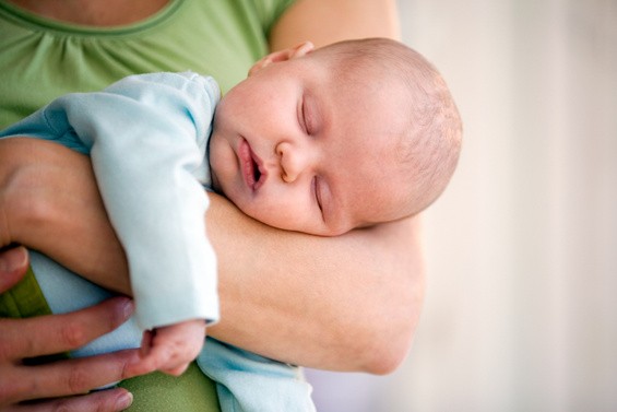 Einschlafprobleme bei Babys - was kann man tun? (© Kati Molin / Fotolia)