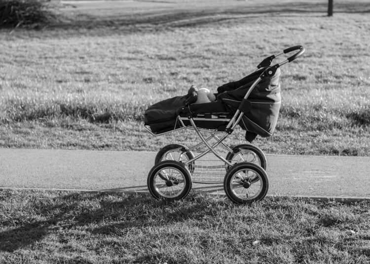 Kinderwagen Organizer Tasche: Die besten Modelle und worauf es wirklich ankommt