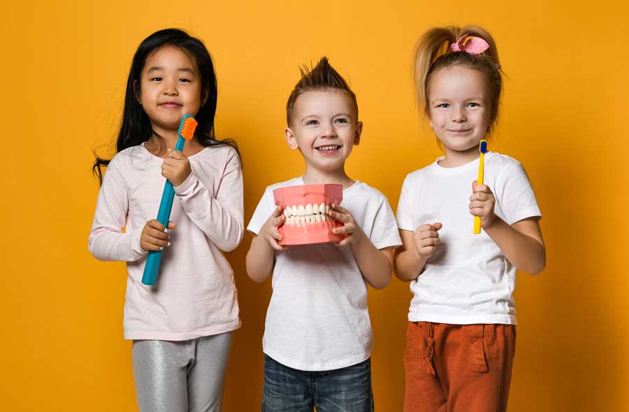 zaehne-putzen-kinder